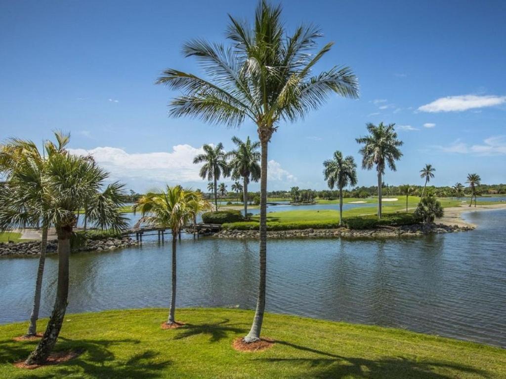 Greenlinks Golf View Villa Mustang At Lely Resort Naples Exterior foto